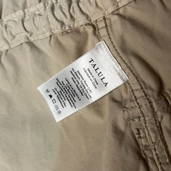 Aritzia TALULA  utility jacket lightweight button+zip beige/cream - Picture 5 of 5